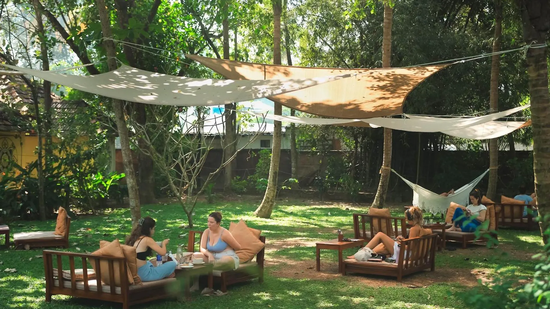 Resort Lumuma Otel Varkala