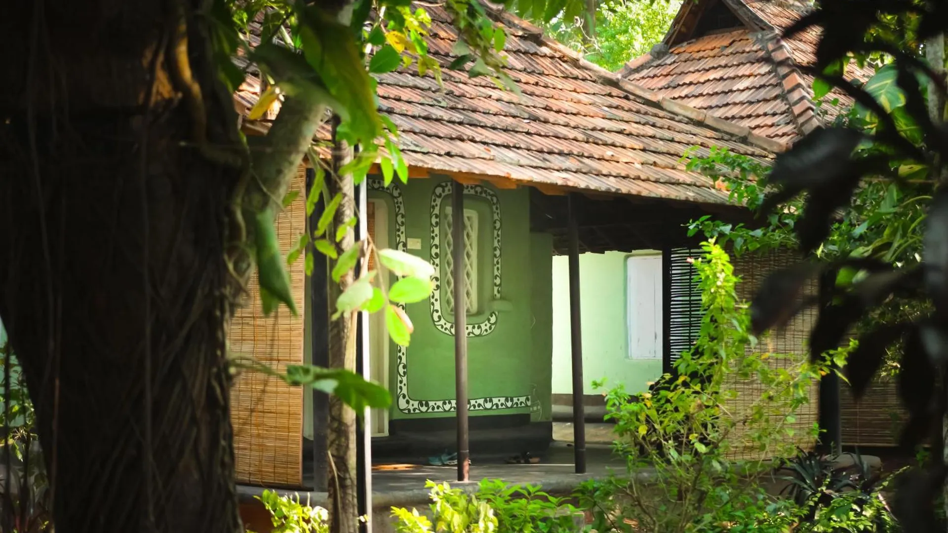 Lumuma Otel Varkala